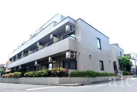 落ち着いた街並みにある分譲賃貸マンション！の画像