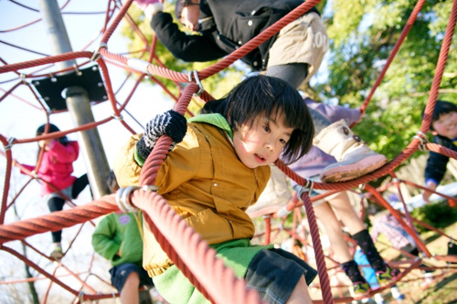 子どもとおもいっきり遊ぼう！広島市安佐南区にある公園3選