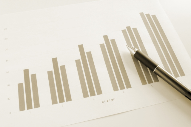 冷房とドライではどちらが高く付くのか