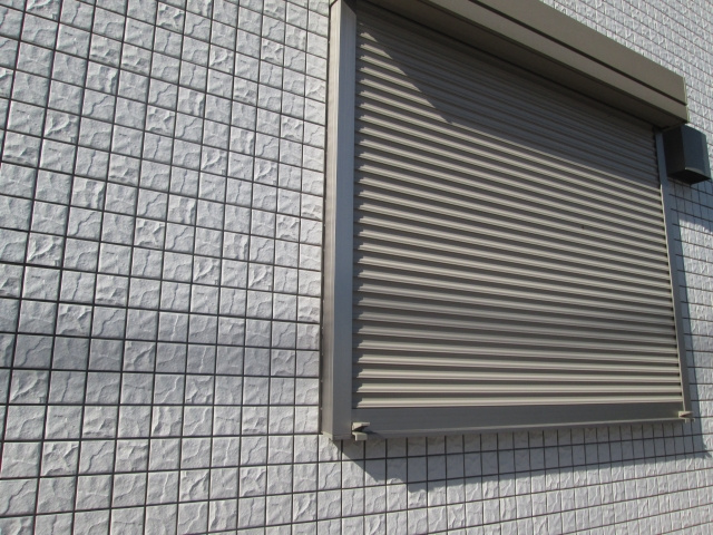 新築一戸建ての窓に雨戸は必要？雨戸のメリットデメリットとは？の画像