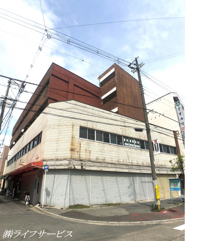 宏栄マンションの外観共用部