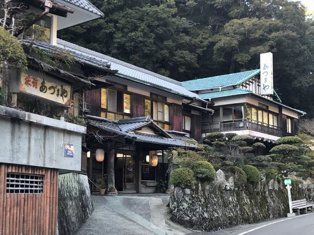 溺れるナイフのロケ地「旅館あづまや」の画像