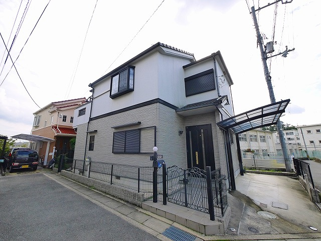 静かな環境で人気の間取り「三碓2丁目戸建」