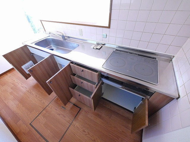 富雄北3丁目戸建　キッチン