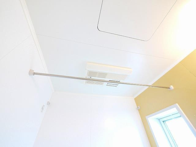 【浴室乾燥機とは？】便利な使い方や気になる電気代を調査!!