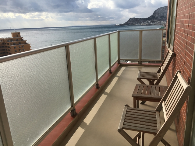 ベランダとバルコニーとは？それぞれの特徴も