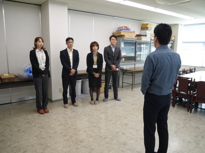 総勢6名での作業