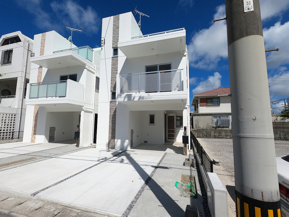 【売却済み】☆人気の西崎地区の新築3階建て戸建て☆の画像
