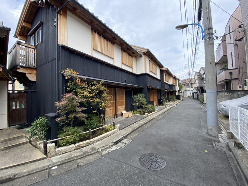 まわるまわるよ時代はまわるの画像