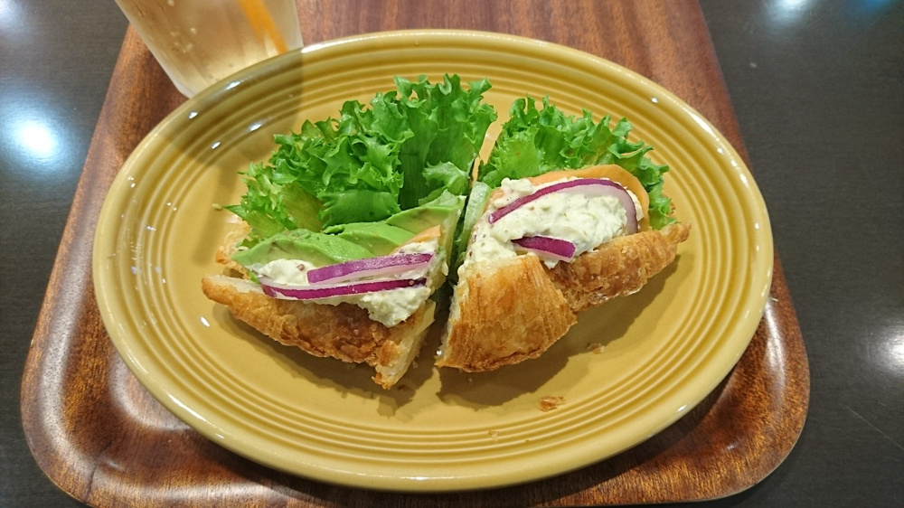 三日月屋カフェ博多店　福岡賃貸プラザの画像