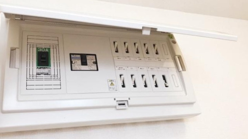 戸建賃貸の電気容量｜必要なアンペア数の目安と計算方法とは