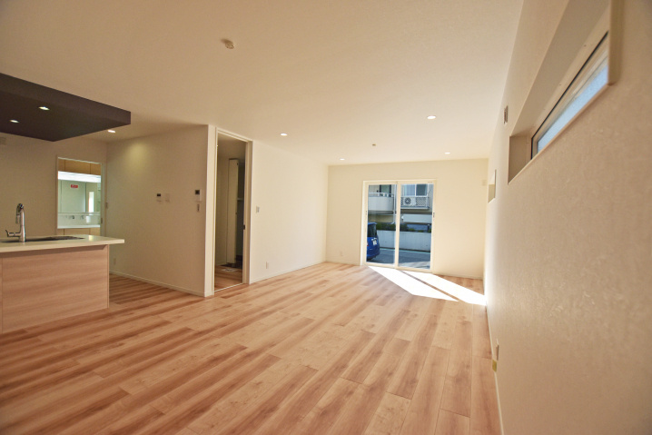 甲子園町全3区画、内装が完成しました！の画像