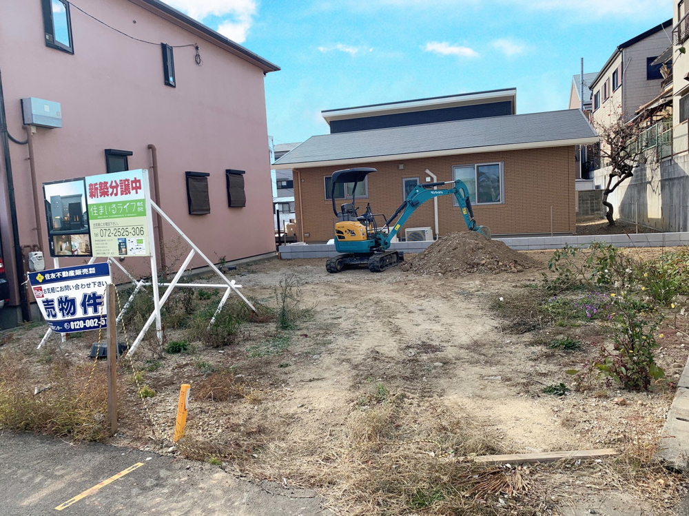 現状更地！閑静な住宅街に売り土地の画像