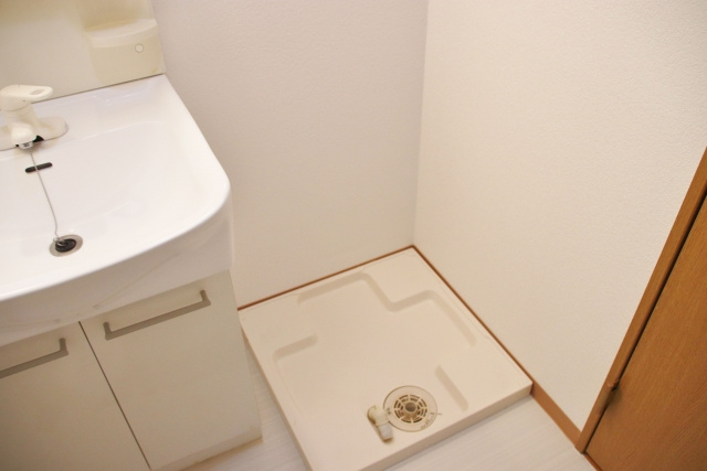 賃貸物件の洗濯機の置き場所はどこがいいのかの画像