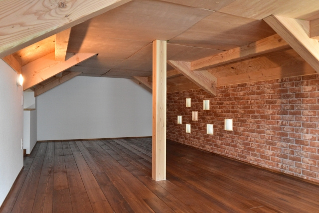 マイホームにおける屋根裏部屋の活用と使い方をご紹介！の画像