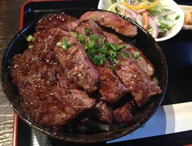 ステーキ丼！！！おすすめです！の画像