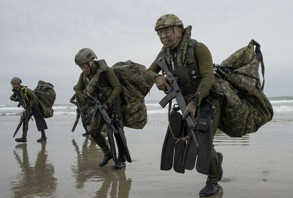 噂は本当だった 日米海兵隊が集結 沖縄収益 Com 噂は本当だった 日米海兵隊が集結 沖縄収益 Com