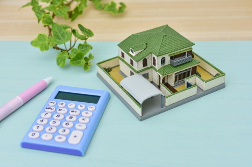 不動産の買取で費用はどのくらいかかる？売却時の税金も知っておこう