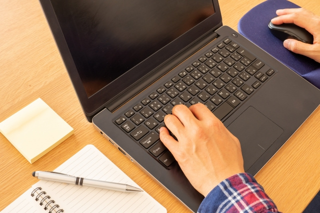 賃貸物件でパソコン作業スペースを作りたい！方法をご紹介の画像