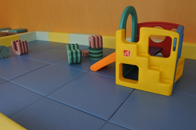 親子で通える渋谷区の「かぞくのアトリエ」で充実した時間とつながりを