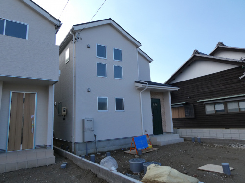 ★碧南市堀方町3丁目新築分譲住宅～1号棟建築中～の画像