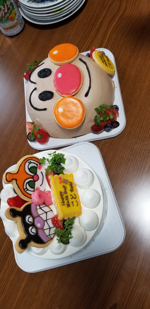 手作りケーキの画像