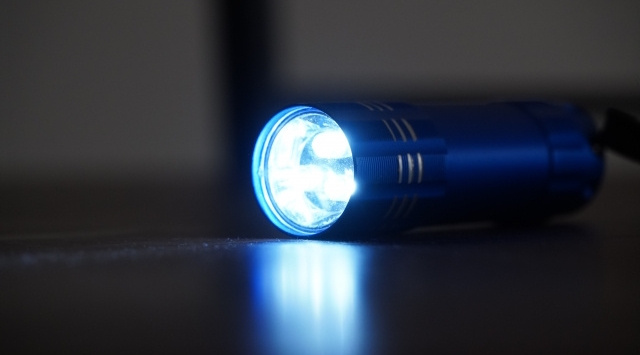 「電気の使い過ぎ・漏電」お部屋の停電！どう対処する？