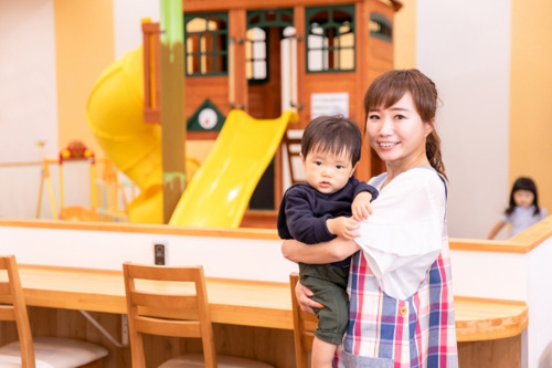 子育てしやすい街を目指して！神戸市の待機児童対策と新たな保育システム