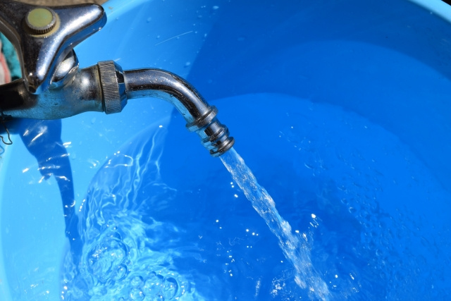 賃貸物件の水漏れトラブル！水が止まらないときはどうすべき？の画像