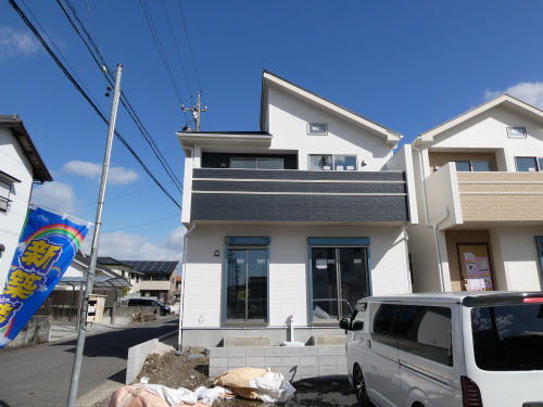 ★碧南市志貴崎町新築分譲住宅～建築中～の画像