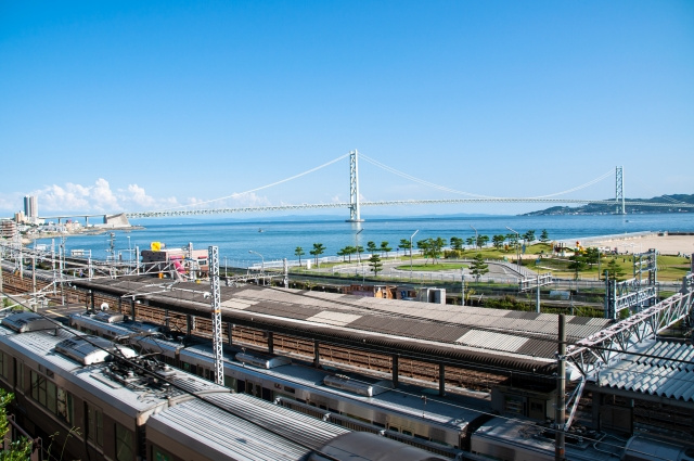 明石駅すぐの山陽本線朝霧駅の詳細と周辺環境をチェック！の画像