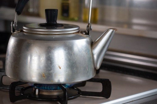 賃貸のキッチンは一口コンロでも大丈夫？自炊の判断ポイントと工夫とは？