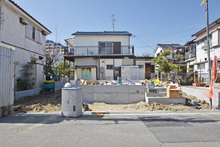 【現場進捗】伊丹市瑞原1丁目新築戸建｜広々前面道路の限定1区画最新情報です。の画像