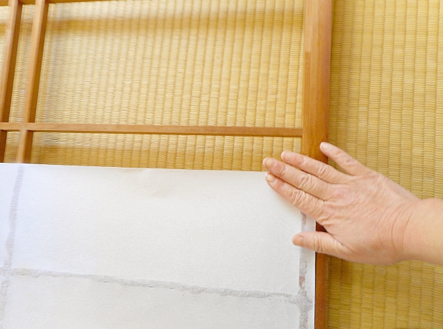 賃貸物件の障子張り替えについて　障子を破ってしまった場合の対処法を紹介の画像
