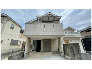 おすすめ物件　■駐車２台■２階建て■豊中市永楽荘二丁目戸建の画像