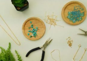 アクセサリー作り。の画像