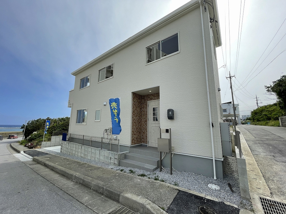 【売却済み】☆南城市玉城奥武島にオーシャンビューの新築木造戸建て☆の画像