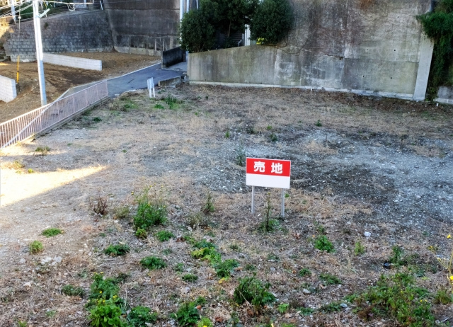旗竿地の土地を購入するメリットや知っておくべき注意点とは？の画像