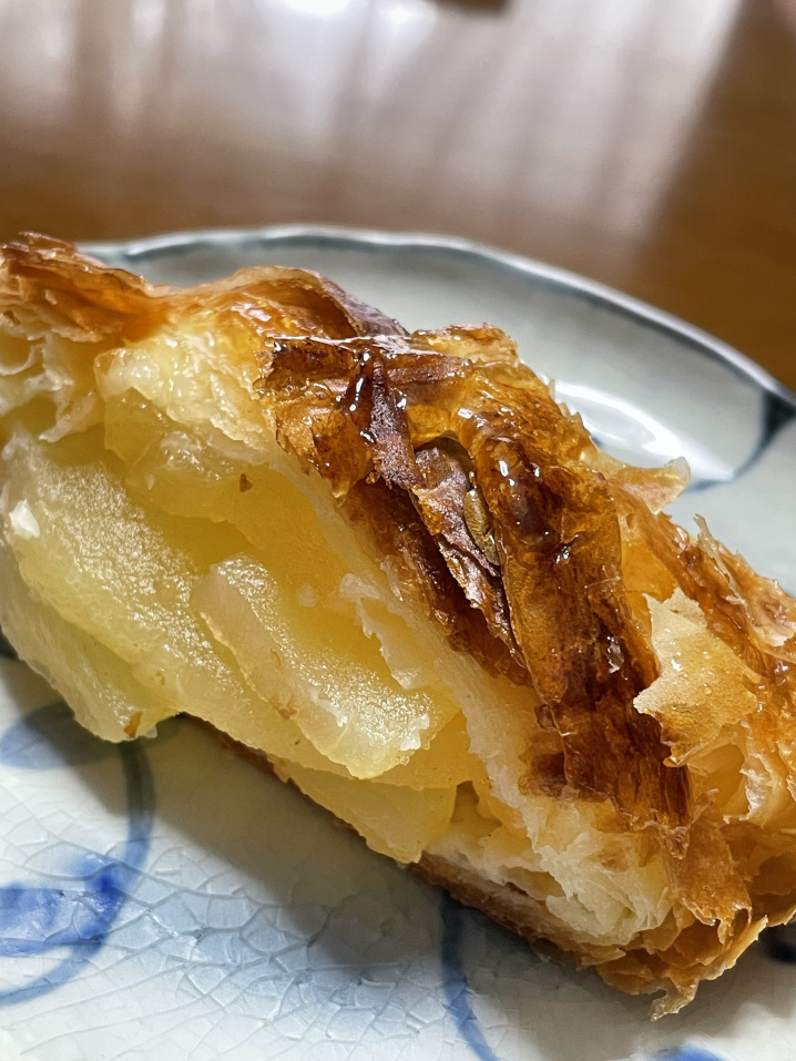 並んでもゲットしたいパンがいっぱい！芦名ベーカリー 芦兵衛 の画像