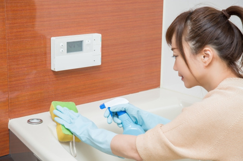 家のお風呂に発生してしまったカビ！その対処法と予防法とは？