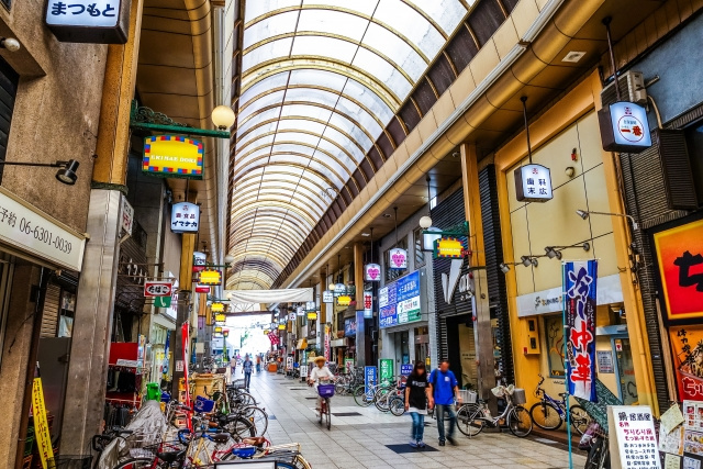 【必見】十三駅周辺の商店街はなんでこんなに多いの？東口と西口それぞれご紹介！の画像