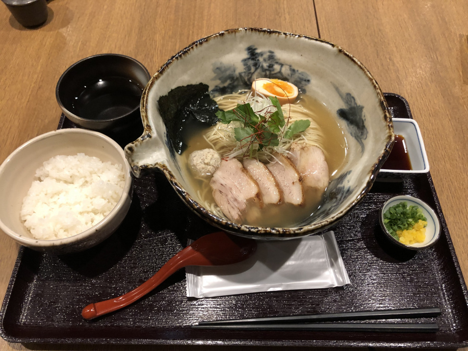 やっぱり〆は雑炊で決まり♪の画像