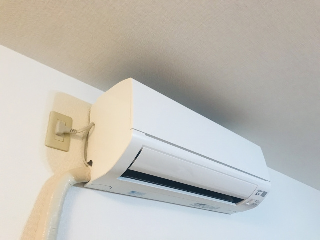 賃貸物件にエアコンを設置する前に！許可が必要な理由と費用をチェックしようの画像