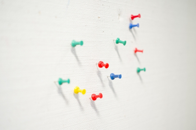 賃貸の「壁」は原状回復でどう扱われる？画鋲の穴やタバコの汚れなどの画像