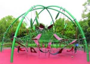花博記念鶴見緑地公園に日本初上陸の大型遊具がオープン♪の画像