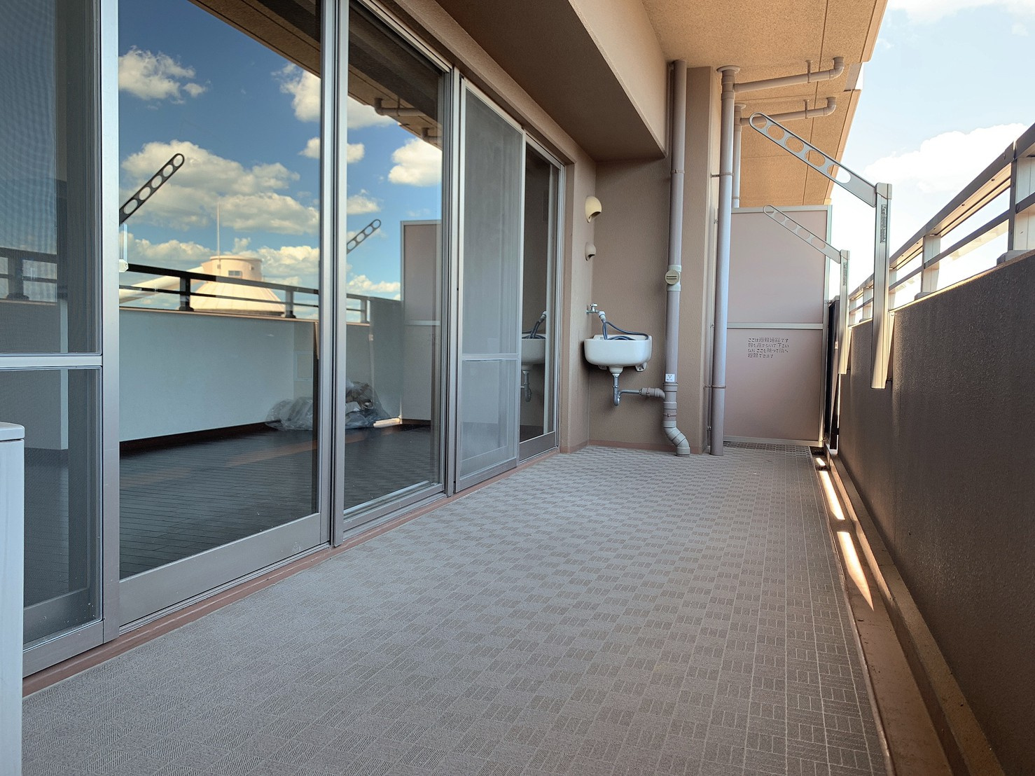 茨木市　築浅マンション　広々バルコニー　物件紹介の画像