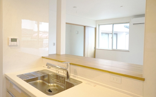 マイホームのこだわりたい種類のシステムキッチン：対面キッチン