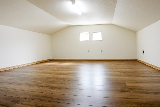 屋根裏部屋とロフトの違いを解説！の画像