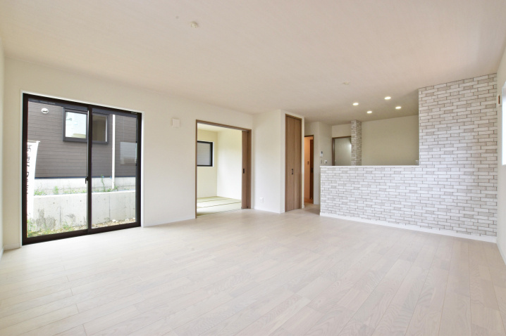 【現場進捗】宝塚市宝梅1丁目新築戸建｜2区画の最新情報です。の画像