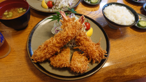 食事の画像